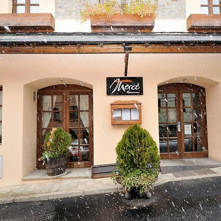 Hotel Fonda Merce Ливия Екстериор снимка