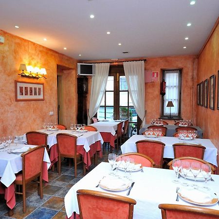 Hotel Fonda Merce Ливия Екстериор снимка