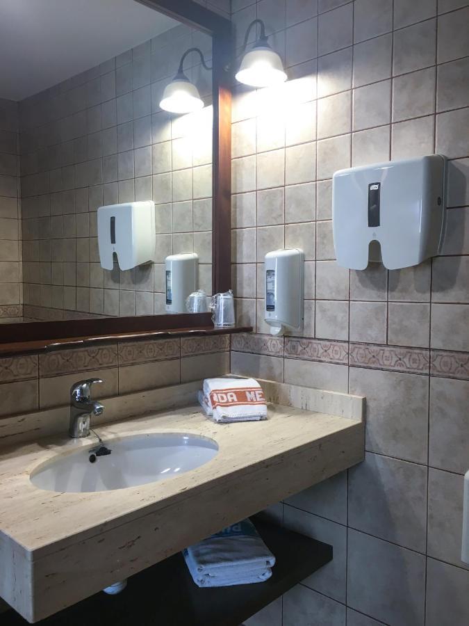 Hotel Fonda Merce Ливия Екстериор снимка